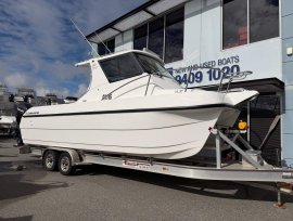 2022 Leisurecat 8000 Sportsfisher